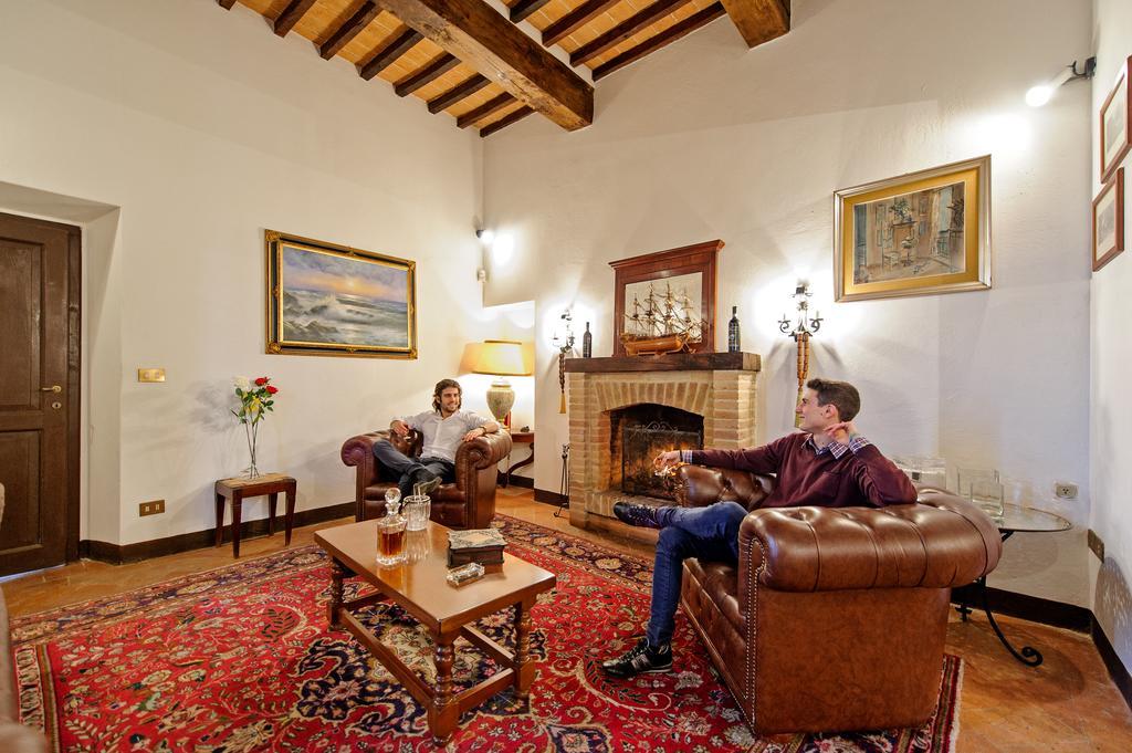 Tenuta Di Petriolo Guest House Torrita di Siena Exterior photo