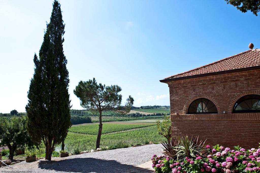 Tenuta Di Petriolo Guest House Torrita di Siena Exterior photo