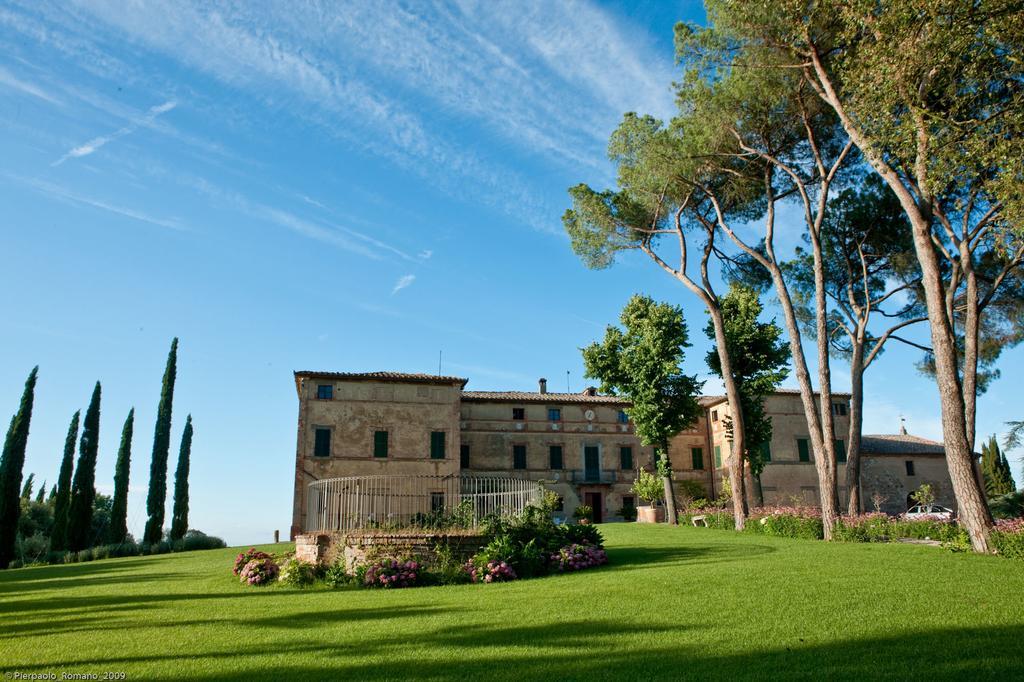 Tenuta Di Petriolo Guest House Torrita di Siena Exterior photo