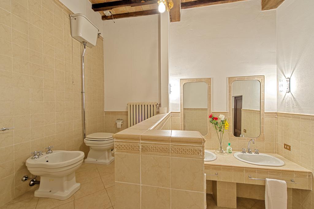 Tenuta Di Petriolo Guest House Torrita di Siena Exterior photo