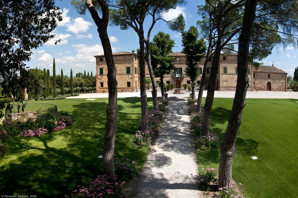 Tenuta Di Petriolo Guest House Torrita di Siena Exterior photo